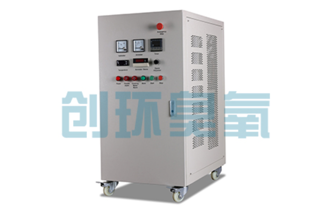 阿克苏冬季养殖场密闭消毒双赢方案：臭氧发生器在工厂化水产与畜牧场景的安全应用